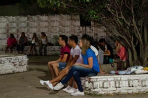 DOMINGO DE ARTESANÍAS Y MÚSICA