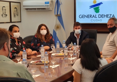 POLICÍA FEDERAL ARGENTINA EN GENERAL DEHEZA.