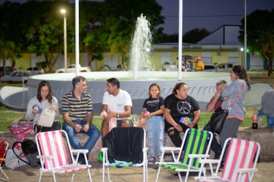 LAS MEJORES PELÍCULAS LAS COMPARTIMOS CON LA FAMILIA.