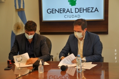 MARTÍN GILL FIRMÓ CONVENIOS CON GENERAL DEHEZA.