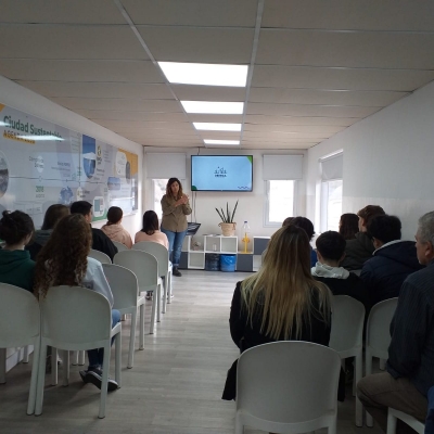 EL CONSEJO ESTUDIANTIL DEL ITAPU VISITÓ EL COMPLEJO AMBIENTAL MUNICIPAL