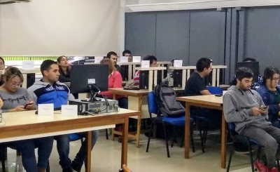 ¡LA NECESIDAD DE EDUCACIÓN CONSTANTE EXIGE, Y GENERAL DEHEZA RESPONDE!