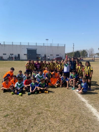 FIN DE SEMANA CON FÚTBOL INFANTIL