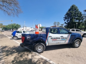 HOY, LA GUARDIA LOCAL RECIBIÓ UNA CAMIONETA O KM
