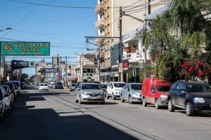 SE HABILITAN MÁS ACTIVIDADES COMERCIALES Y PROFESIONALES.