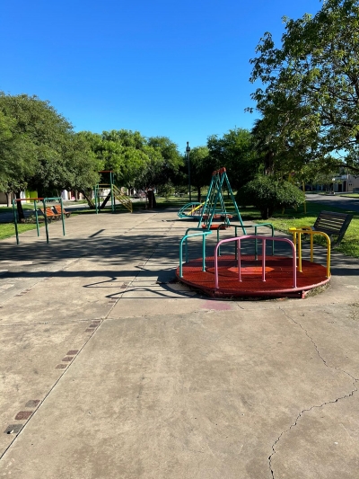 Parque Bv. Francia.