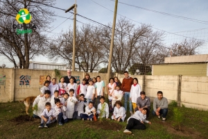 FORESTACIÓN EN ESCUELA MARTÍN GÜEMES