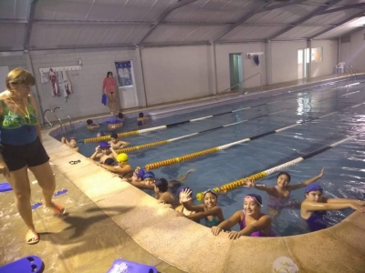 ¡VIERNES DE NATACIÓN!