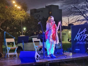 ANOCHE VIVIMOS UNA NUEVA TARDECITA LITERARIA MUSICAL