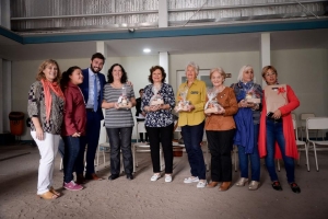 ENTREGA DE COMPUTADORAS AL IPEA 105 "ALFONSINA STORNI".