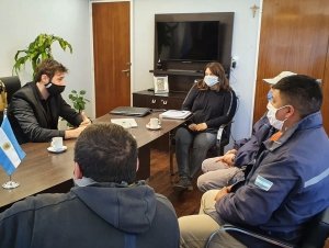 EN DIÁLOGO CON DELEGADOS MUNICIPALES.