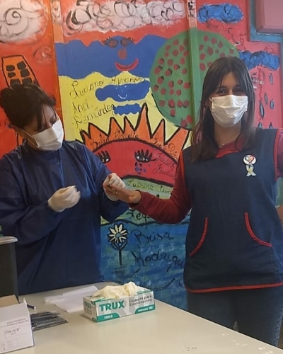 VACUNACIÓN A PERSONAL DOCENTE Y AUXILIAR DOCENTE.
