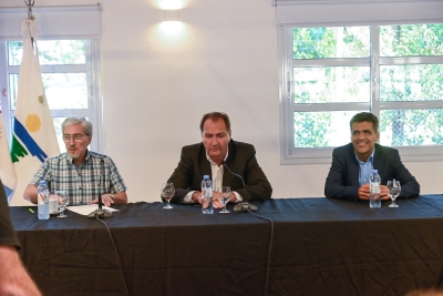 Visita del Ministro de Producción, Ciencia e Innovación Tecnológica de la Provincia