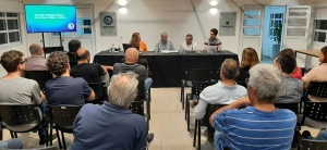 ASAMBLEA ORDINARIA EN EL PARQUE "ADRIÁN P. URQUÍA".