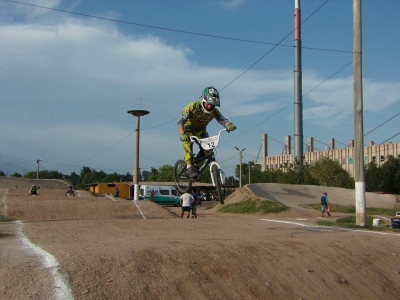 ESTE FIN DE SEMANA CLÍNICA DE BICICROSS