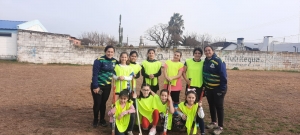 ENCUENTRO DE HOCKEY FEMENINO EN ALCIRA GIGENA